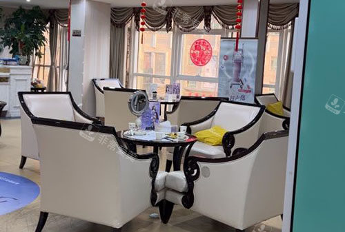 南通康美美容大厅休息区