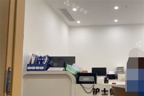 成都军大整形医院如何预约？官网客服在线可以线上预约，线下门店预约也很方便！