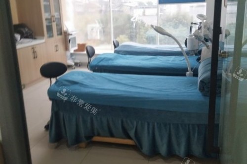 长沙中科皮肤病医院诊室