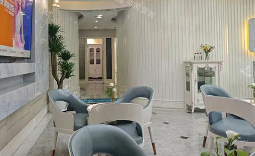 兰州崔大夫整形大厅休息区 兰州崔大夫整形大厅休息区