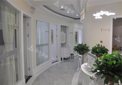 兰州崔大夫整形医院走廊 兰州崔大夫整形医院走廊