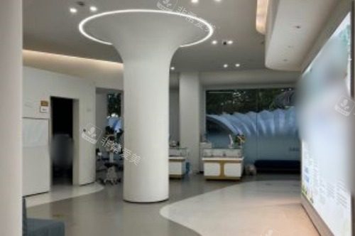 杭州朝聚眼科医院大厅