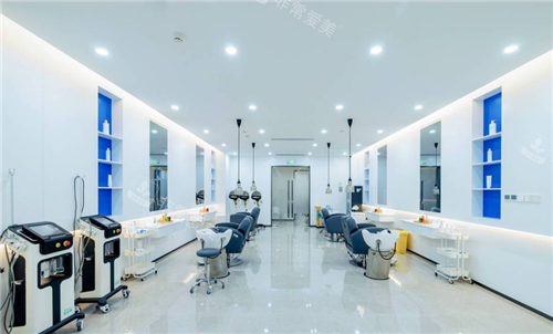 宁波雍禾植发养护中心