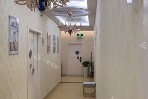 广州海峡医疗美容医院治疗室
