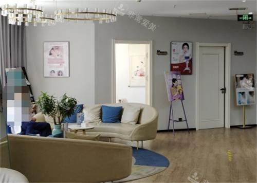 郑州艺德雅整形美容医院接待区