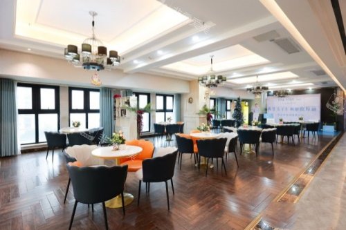 合肥韩宫整形等待区