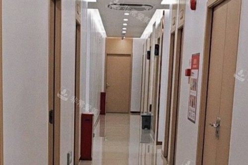 广州新市医院走廊