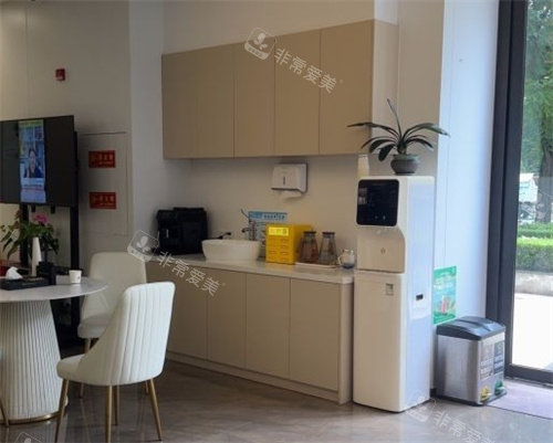 上海科若美医疗美容休闲区