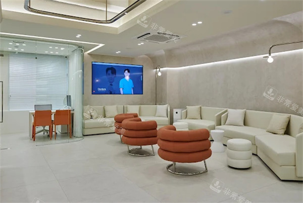 韩国BAID CLINIC皮肤科大厅 韩国BAID CLINIC皮肤科大厅