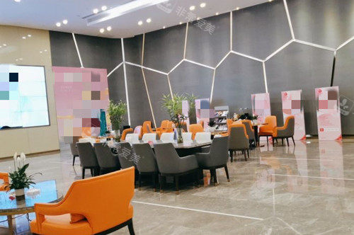 成都韓妃整形大廳休息等待區(qū)環(huán)境