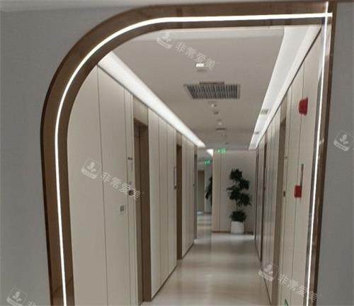 深圳美莱整形楼道区