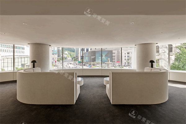 韩国明洞lijin皮肤科等待区 韩国明洞lijin皮肤科等待区