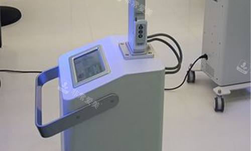 北京雍禾植发的仪器