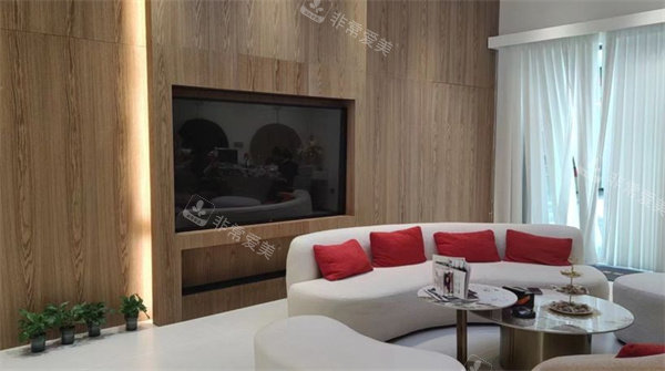 哈尔滨星面孔医疗美容医院等待区