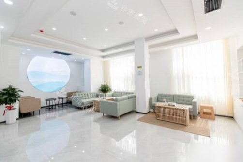 青岛维乐口腔凯悦店休息区