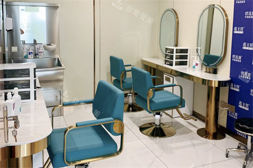 佛山碧莲盛植发设计室