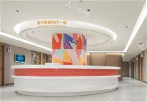 深圳博爱曙光导医台