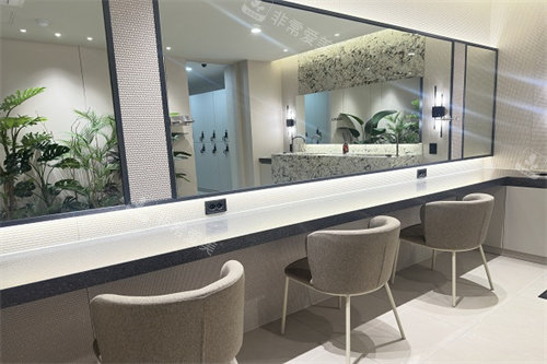 釜山genius clinic候客区