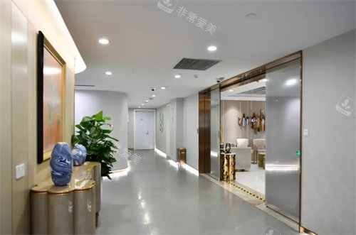 上海盛美瓷医疗美容医院走廊环境