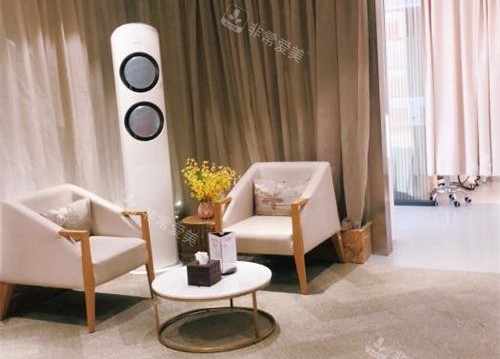 上海艺星整形医院等候区