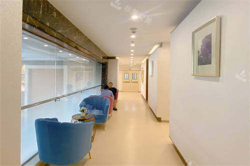 上海佳富美医疗美容门诊部走廊