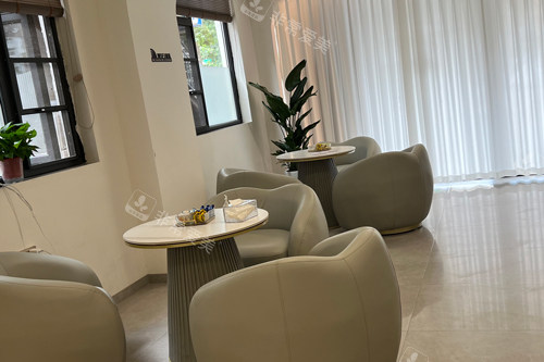 平顶山花熙整形休息区图