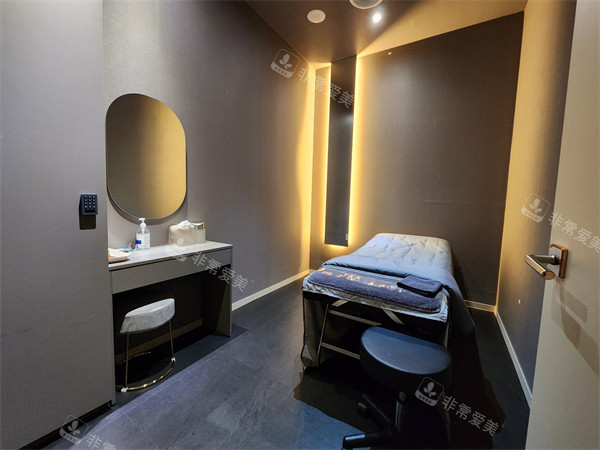 韩国希瑞特皮肤科治疗室一角