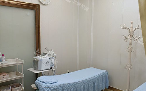 广州海峡医疗美容皮肤护理室