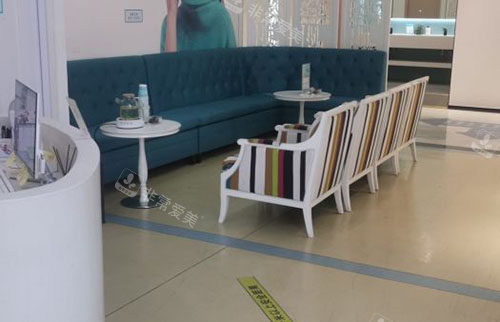 杭州瑞丽口腔等候区 杭州瑞丽口腔等候区