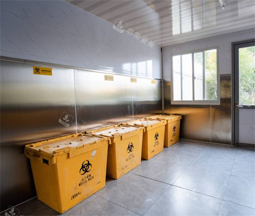 上海生命树医疗美容医院医疗垃圾处理区