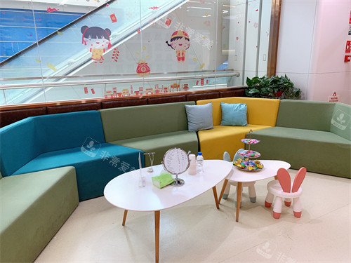 昆明松鼠口腔休息一角