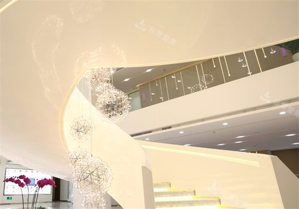 上海美莱整形楼梯间