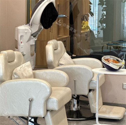 济南碧莲盛植发养发区环境图