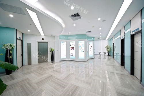 海南瑞韩医学美容医院走道