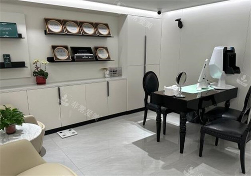 海南瑞韩医学美容面诊室照片
