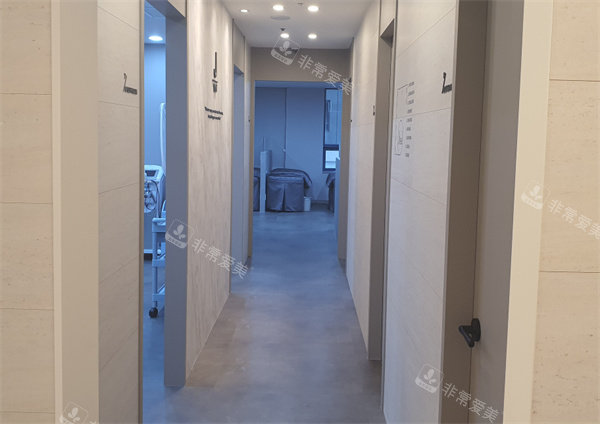 韩国桔艺菲Jfeel皮肤科弘大店走廊 韩国桔艺菲Jfeel皮肤科弘大店走廊