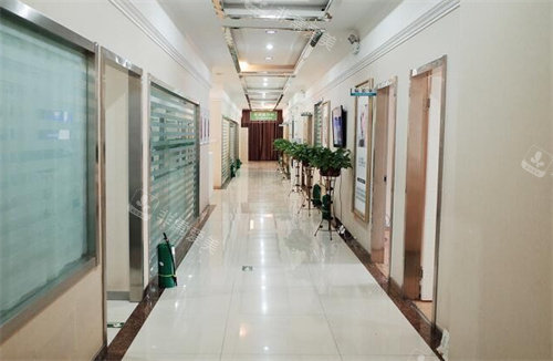 乌鲁木齐王共礼整形走廊