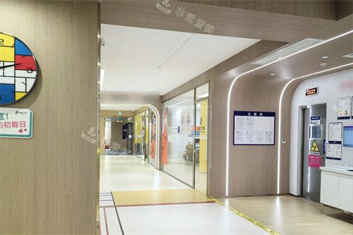 东莞固德口腔走廊环境