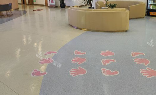 昆明博美时代医疗美容大厅环境实拍图