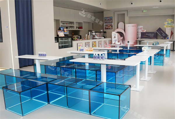 呼和浩特韩赋医疗美容候客区环境