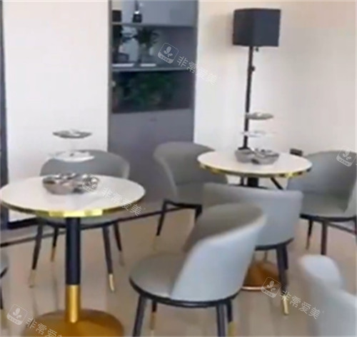 通辽圣颜医美等候区