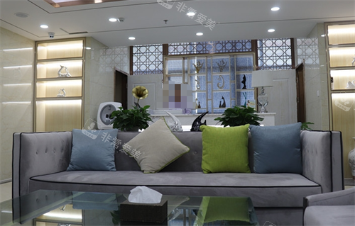 青海西宁韩美整形休息区环境