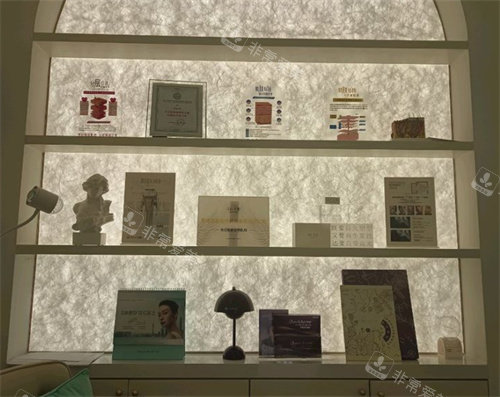 无锡曜颜医疗美容部分资质展示 无锡曜颜医疗美容部分资质展示