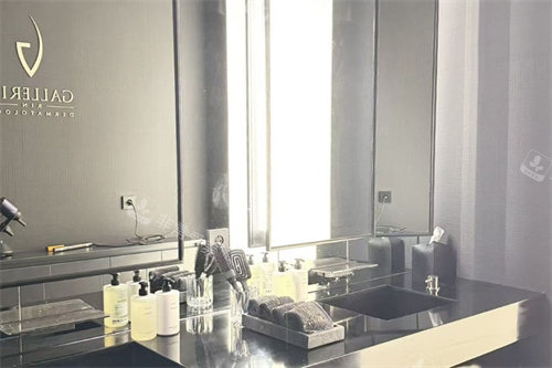 韩国凯丽雅皮肤科江南枫叶vip馆化妆区