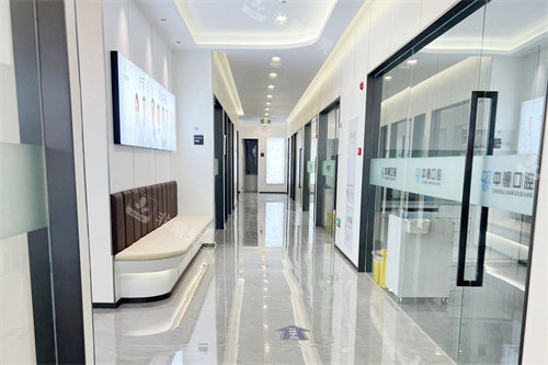 广元中舰口腔诊区走廊
