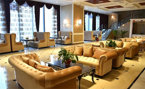 合肥崔勁松醫(yī)療美容新地店等待區(qū) 合肥崔勁松醫(yī)療美容新地店等待區(qū)