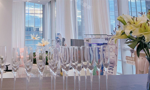 深圳卓越億美整形吧臺區(qū) 深圳卓越億美整形吧臺區(qū)