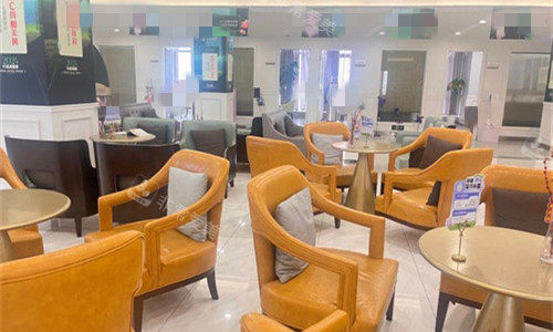 無(wú)錫麗都整形的沙發(fā)休息區(qū)展示 無(wú)錫麗都整形的沙發(fā)休息區(qū)展示