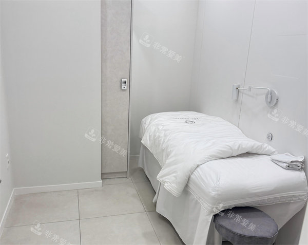 韓國(guó)theliz皮膚科治療室 韓國(guó)theliz皮膚科治療室