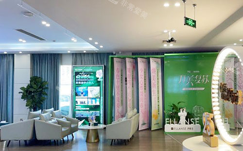 杭州時光整形大廳休息區(qū)